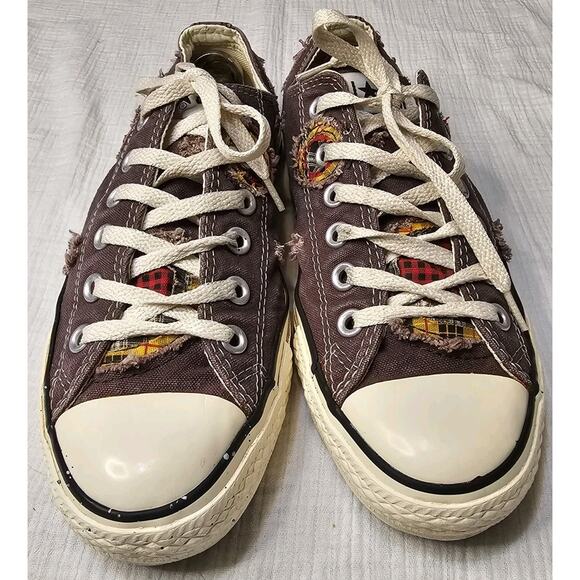 Vtg Converse Limited Edition Chuck Taylor Low Top Sneakers Patched Distressed W8 - Picture 2 of 11